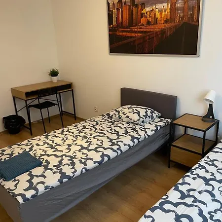 Ken Hostel Varsó